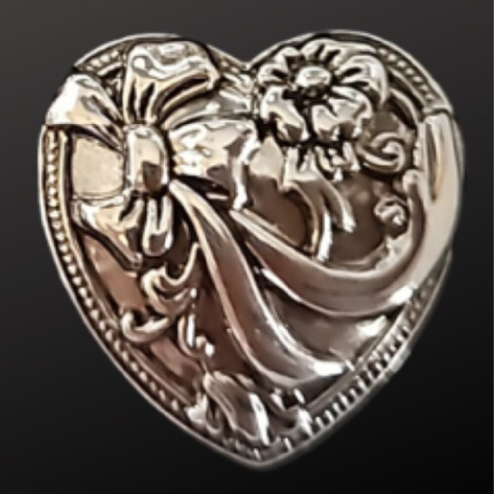 Magnetic Horse Show Number Pins Heartstring Concho Set of 4 NEW30